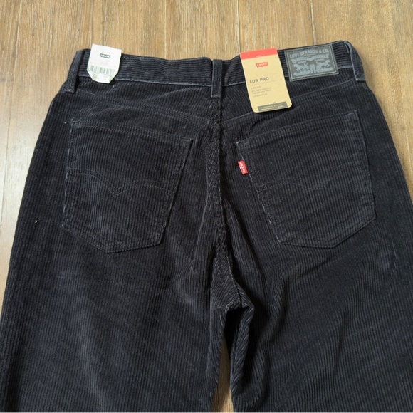 Levi’s Low Pro Pant Mid Rise Black Corduroy Baggy 90s Relaxed Straight Leg - Picture 10 of 11